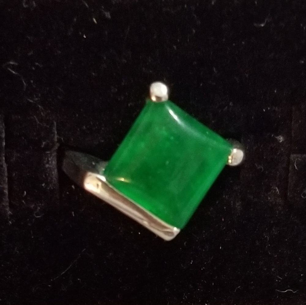 Green sea glass silver plated ring size 6